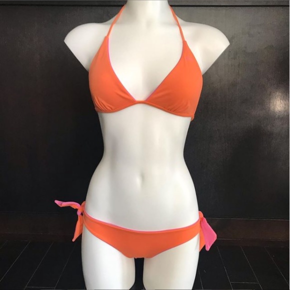 Guess pink & orange solid reversible bikini - Picture 3 of 11